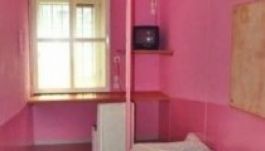 Rózsaszín cellába zárják az őrjöngő rabokat Svájcban