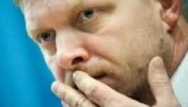 Kezdődnek a tárgyalások Fico leváltásáról