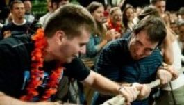 Többen megsérültek a kötélhúzó versenyben a Szabadság hídon