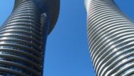 A kanadai Marilyn Monroe a világ legszuperebb új felhőkarcolója