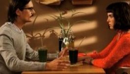 Okostelefonon nézhető, interaktív vígjátéksorozat indul