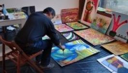 Festőmaratonnal tiltakoznak a diszkrimináció ellen