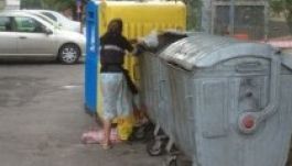 Elzárják a szemetet a kukázók elől Sepsiszentgyörgyön