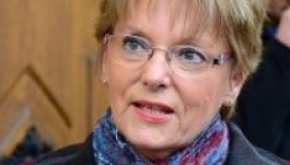 Hoffmann Rózsa: segíteni kell a szórványt