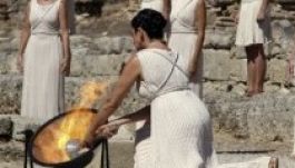 Fellobbant az olimpiai láng, 65 ezer kilométert tesz meg