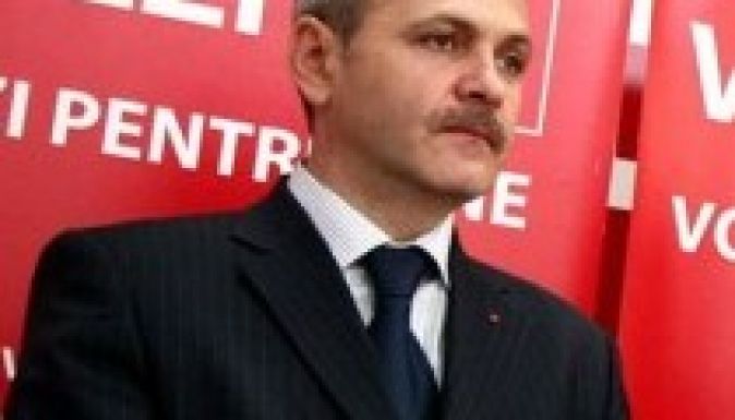 Vádat emeltek Dragnea ellen, de miniszter marad