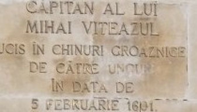 Keresi a rendőrség a magyarokat sértő felirat eltüntetőjét