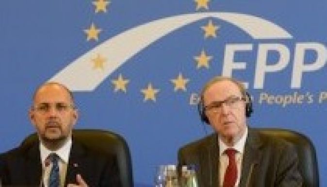 Az RMDSZ is gyászolja Wilfried Martens EPP-elnököt