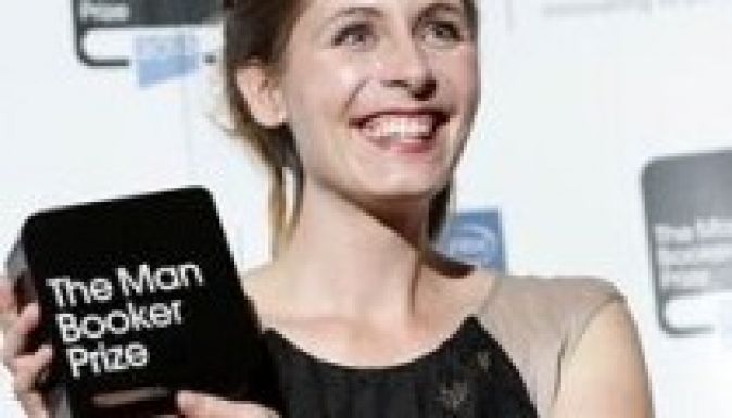 A legrangosabb brit könyvdíjat rekordfiatal író kapta