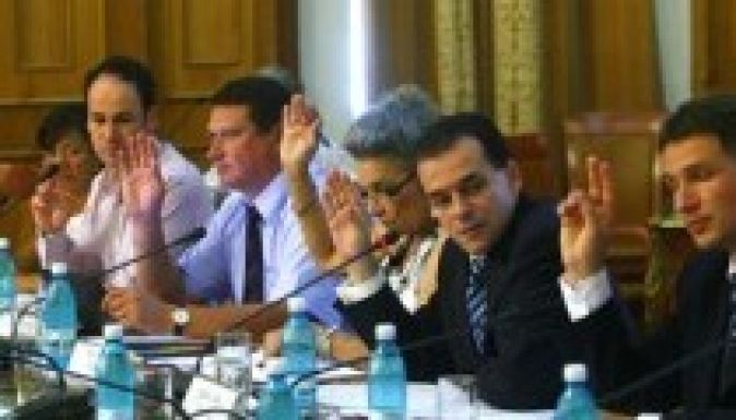 Ellentmondásos felszólalások voltak a Verespatak-bizottság ülésén