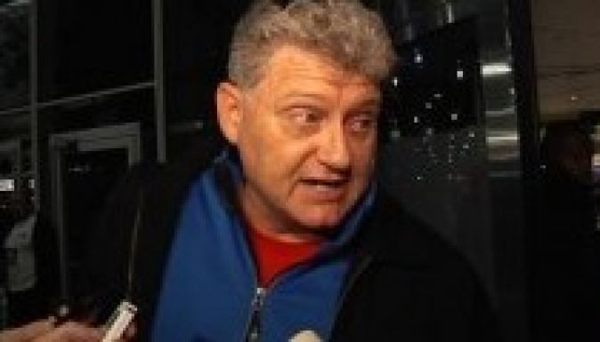 Snowden apja: a fiamnak még sok kiszivárogtatni valója van