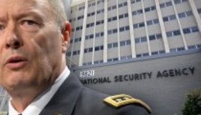 Lemond az amerikai hírszerzés vezetője