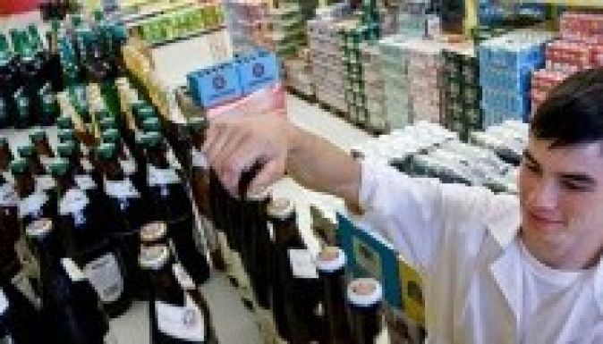 Írországban minimáláras lesz az alkohol