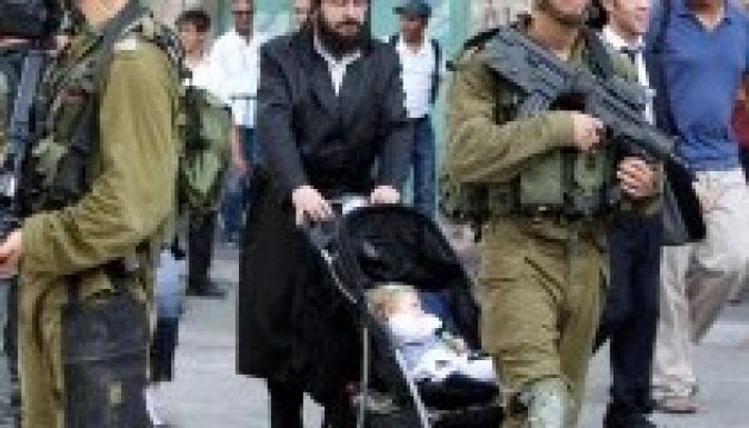 Az izraeli lakásügyi miniszter megkettőzné a hebroni telepeslakások számát