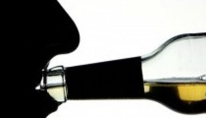 Aggasztóan sokat isznak a romániaiak