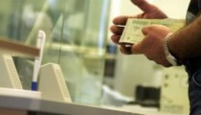 A gatyánk is rámegy a banki hiteltörlesztésre