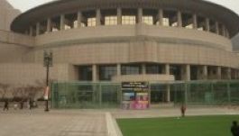 Tompa Gábor a Danton halálát viszi színre Dél-Koreában