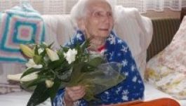 Két idős magyar nénit ünnepel Kolozsvár