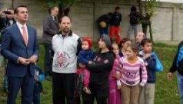 Marad a fal Nagybányán a nyomortanya körül