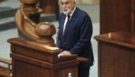 A szenátus megmentette Vosganiant a bűnvádi eljárástól