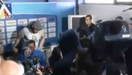 A Levszki ultrái lerángatták az ősi riválisnak szurkoló új edzőjük címeres felsőjét