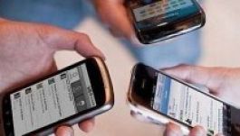 Több mint egymillió telefonszám cserélt szolgáltatót