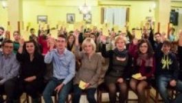 Sárga lapot mutattak a MIÉRT vezetőinek a háromszéki fiatalok