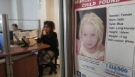 Román gyerek a roma táborban talált szőke kislány?