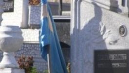 Ortodox temetőbe került az ellopott székely zászló