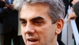 Nicolăescu ismét fizetésemelést ígért az egészségügyben