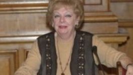 Csúnyán meglopták a népszerű román színésznőt