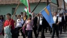 Tizenkét „magyar légió” is csatlakozik a menetelő székelyekhez