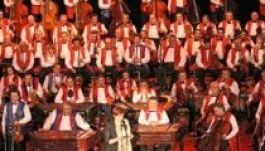 Hatalmas sikernek örvend Kínában a 100 Tagú Cigányzenekar