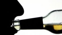 Aggasztóan sokat isznak a romániaiak