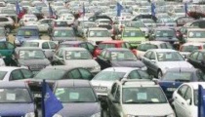 Egyre több használtautót vásárolunk