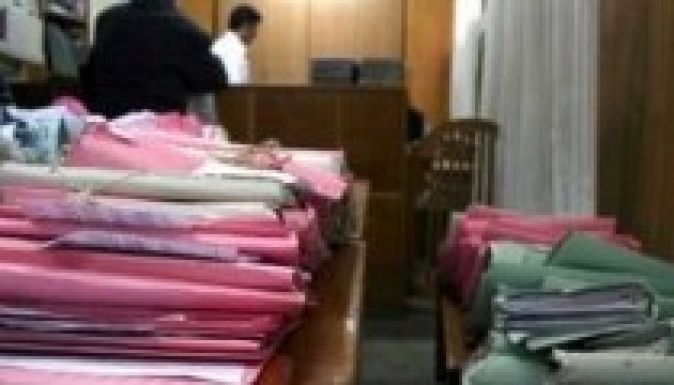 „Ijesztgeti” a cégtulajdonosokat az adóhivatal