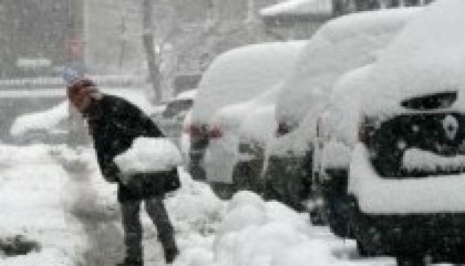 A kormány rendkívüli fagyra készül, a meteorológusok nem