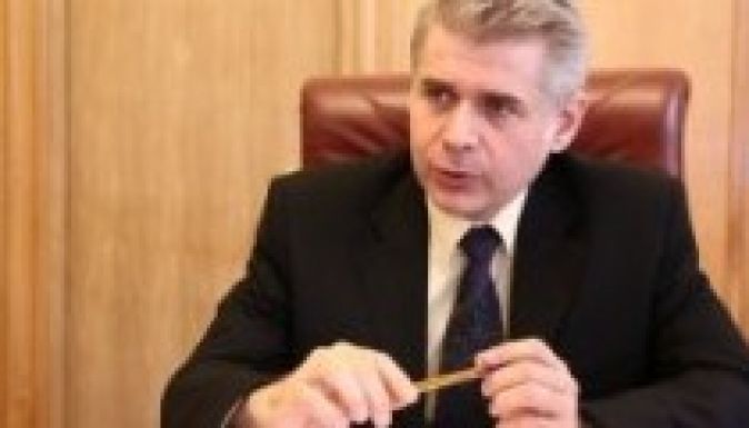 Őrizetbe vette a DNA Galac megye prefektusát