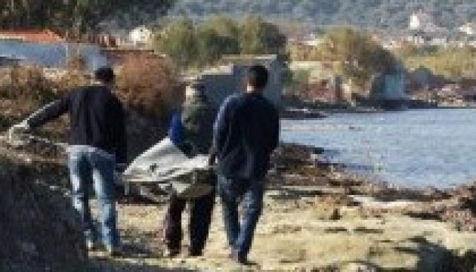 Újabb menekülttragédia, ezúttal a görög partoknál