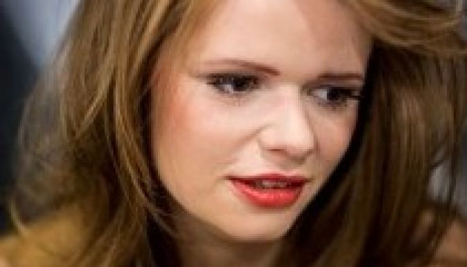 X-Faktor: pornós múltja miatt nem szavaznak Krasznai Tündére