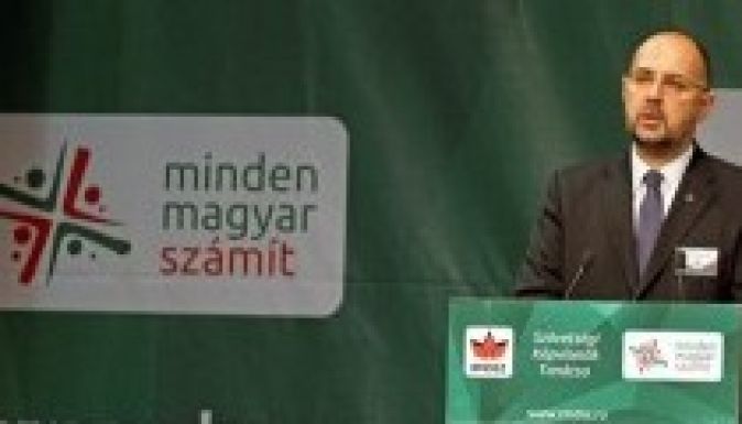 EP: márciusban rangsorolja jelöltjeit az RMDSZ