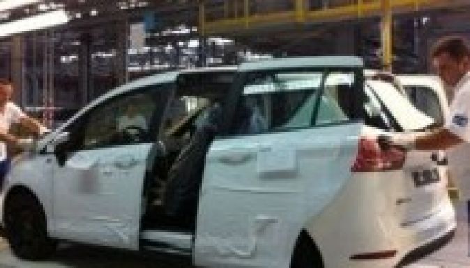 Egy hetes kényszerszünet a Ford Romániánál