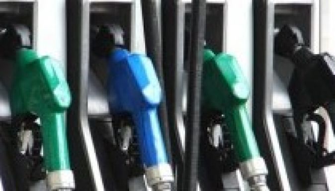 Ponta szerint nem emelkedik az üzemanyag ára