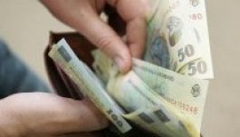 Két szakaszban emelik 900 lejre a minimálbért