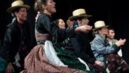 Háromnapos folklór-kavalkád Sepsiszentgyörgyön