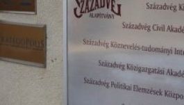 Századvég: nem aggasztó a határon túliak szavazásának szabályozása
