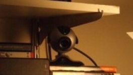 Titokban lefilmezte egy 14 éves lány, ahogy apja megrontja