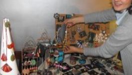 Kézművészek a vásárhelyi kultúrkocsmában (GALÉRIA)