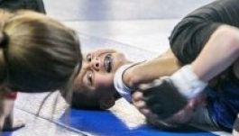 Ketrecharcos gyerekeket nevelnek Amerikában (GALÉRIA)