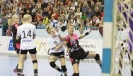 Női kézi BL: Szűcséknek győzniük kell Győrben a továbbjutáshoz